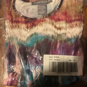 Turquoise tunic knit 3/4 sleeves scoop neck sharkbite top